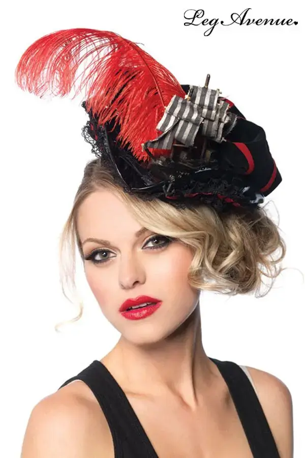 Cappello pirata con nave e piuma