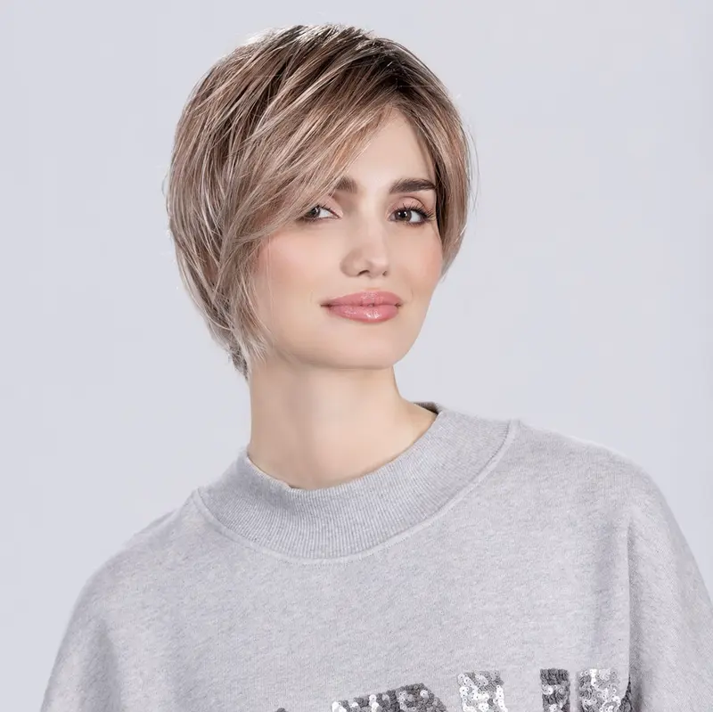 PARRUCCA JAVA CAPELLI CORTI LISCI